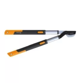 Fiskars SmartFit teleszkópos ágvágó L86